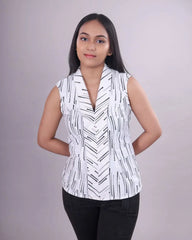 Short Sleeve Black on White Top DLPL
