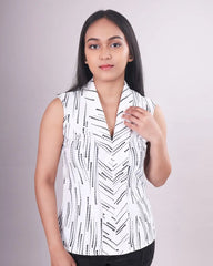 Short Sleeve Black on White Top DLPL