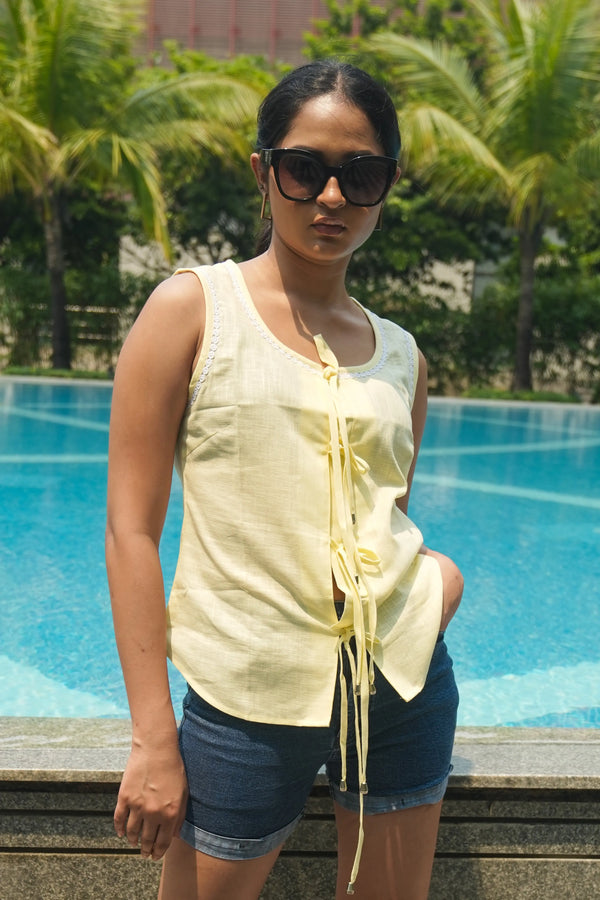 Light Yellow casual Sleeveless Top