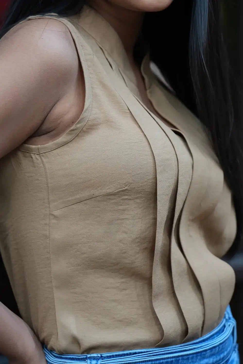 Beige Sleeveless Pleated Top, Pleated Top, Beige Top, Sleeveless Top, Rebeldrapes Top