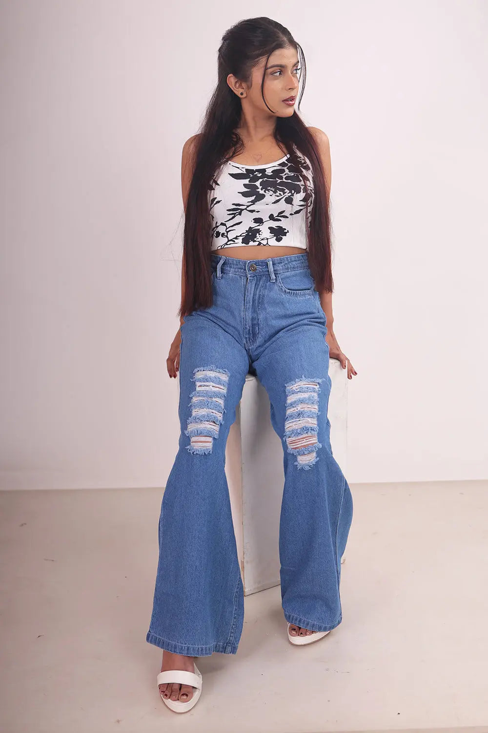 distressed jeans, blue jeans, denim jeans, ripped jeans, high waste jeans, rebeldrapes