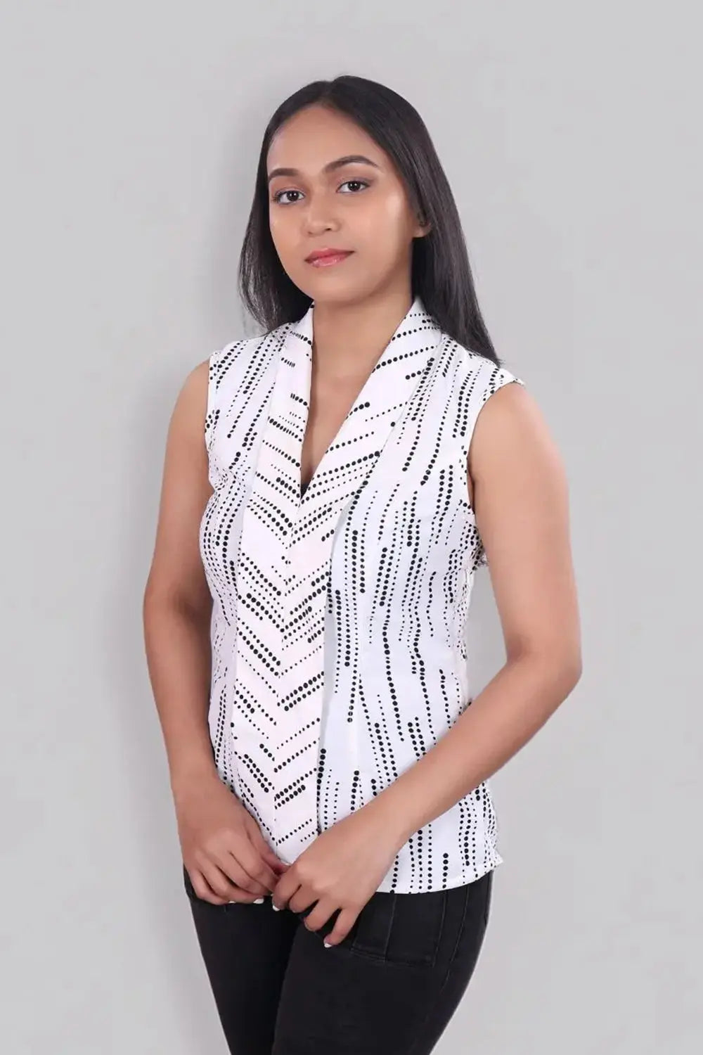 Short Sleeve Top, White Top, Sleeveless Top, V Neck Top, Rebeldrapes Top